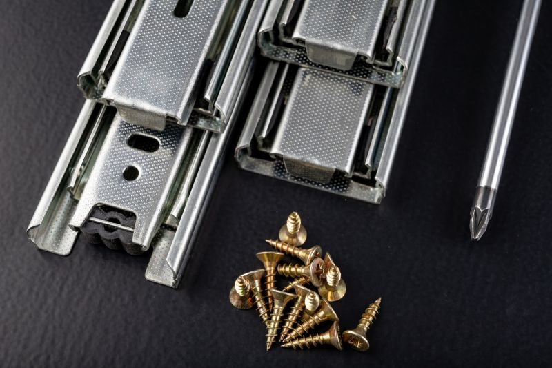 Drawer Handle and Hardware